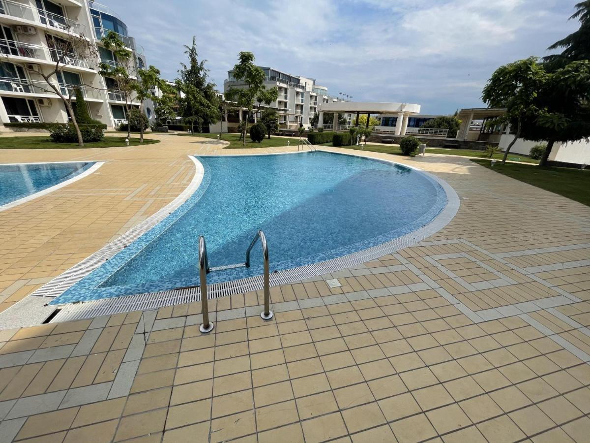 Ferienwohnung Day Dream Burgas City Exterior foto